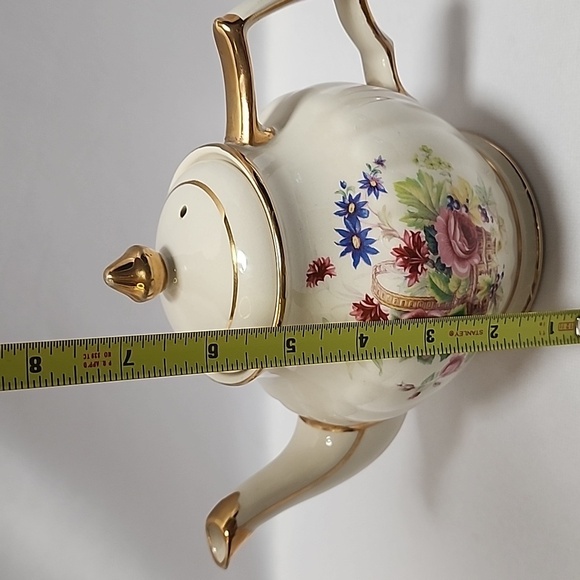 Early Mid-Century Sadler 3540 England Floral Teapot - Picture 13 of 14